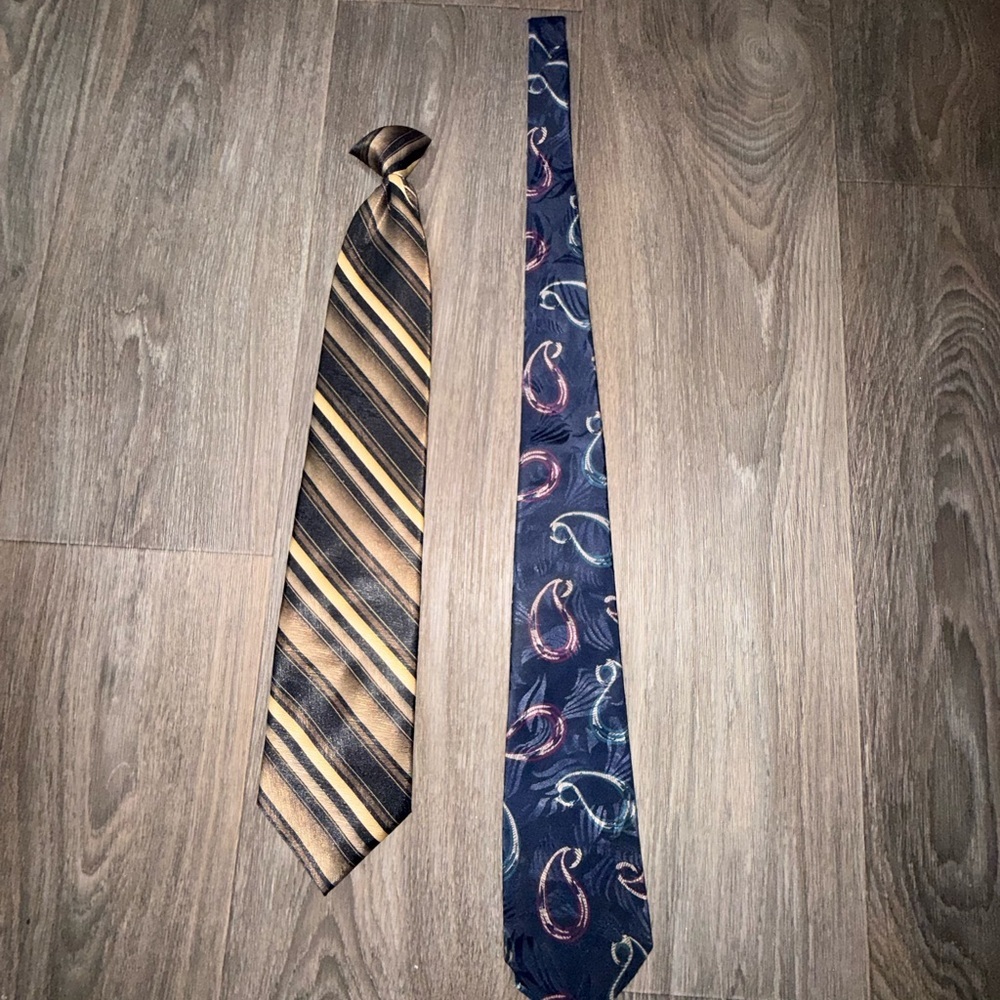 Men's Classic Striped and Paisley Ties - Gold/Black & Navy